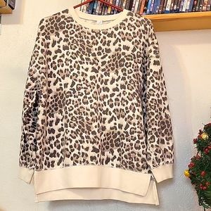 Cheetah grayish print long sleeve
